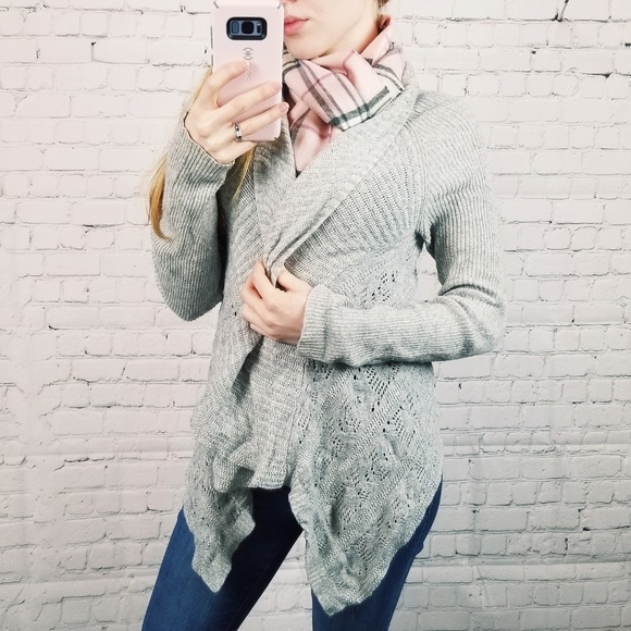 Anthropologie Sweaters - Anthropologie Moth|Gray Crochet Drape Cardigan